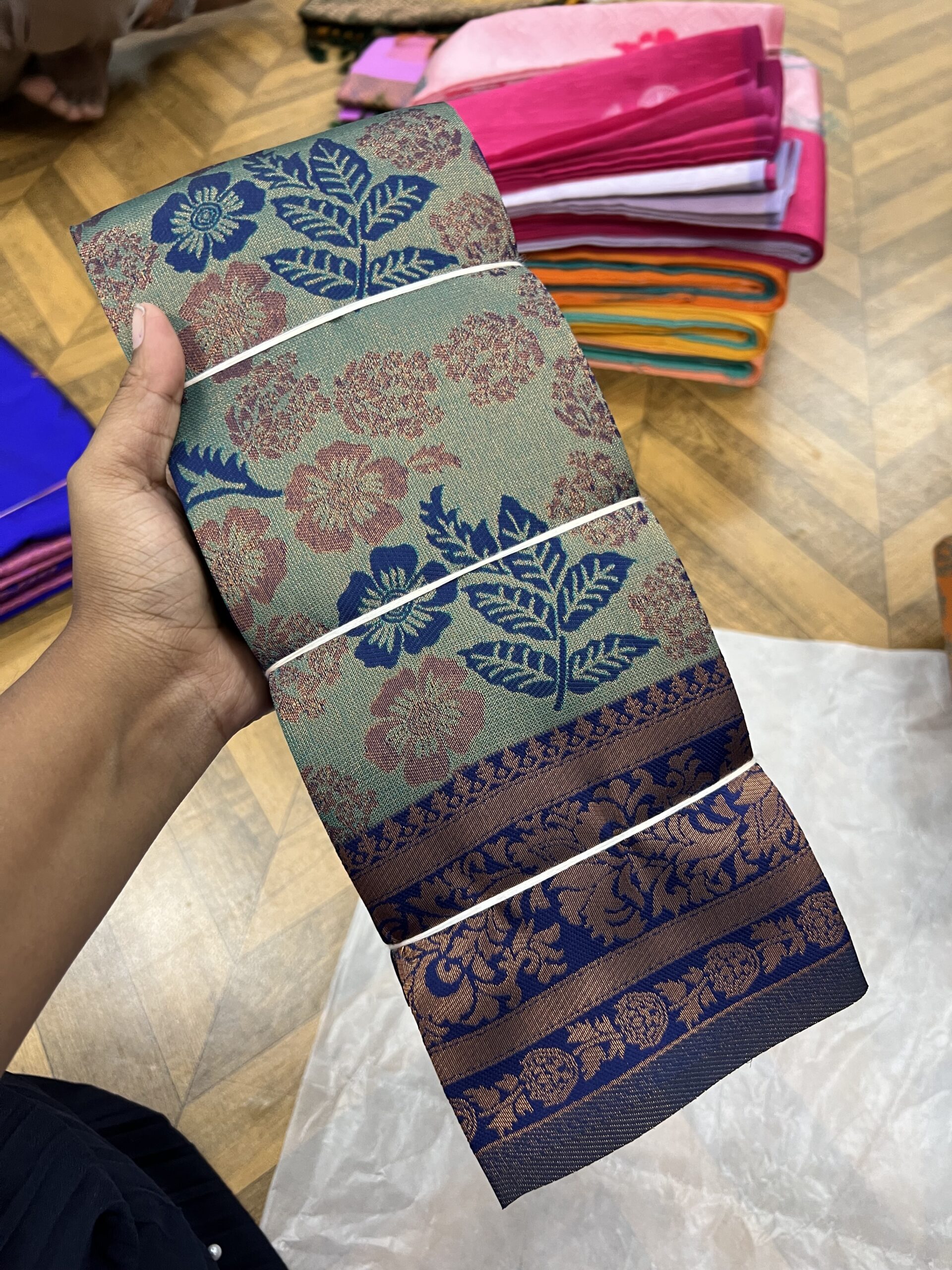 Flower tissue embossed semi Kanchi