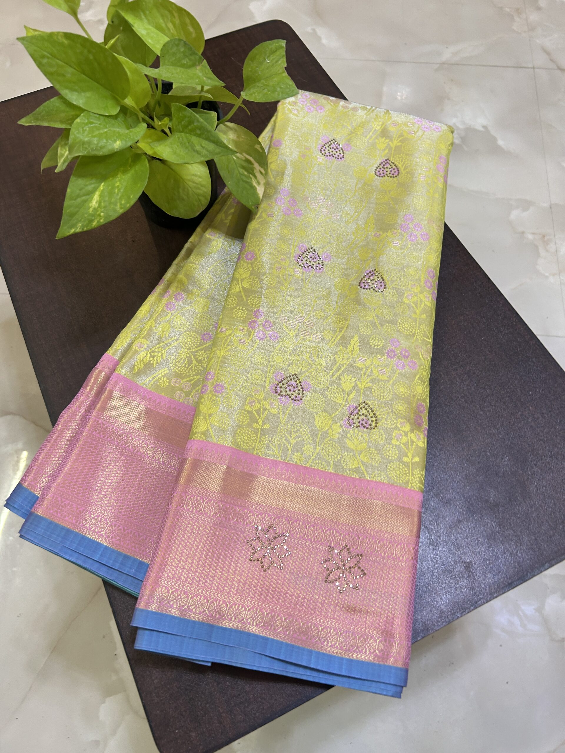 Stone tissue semi Kanchi ST052