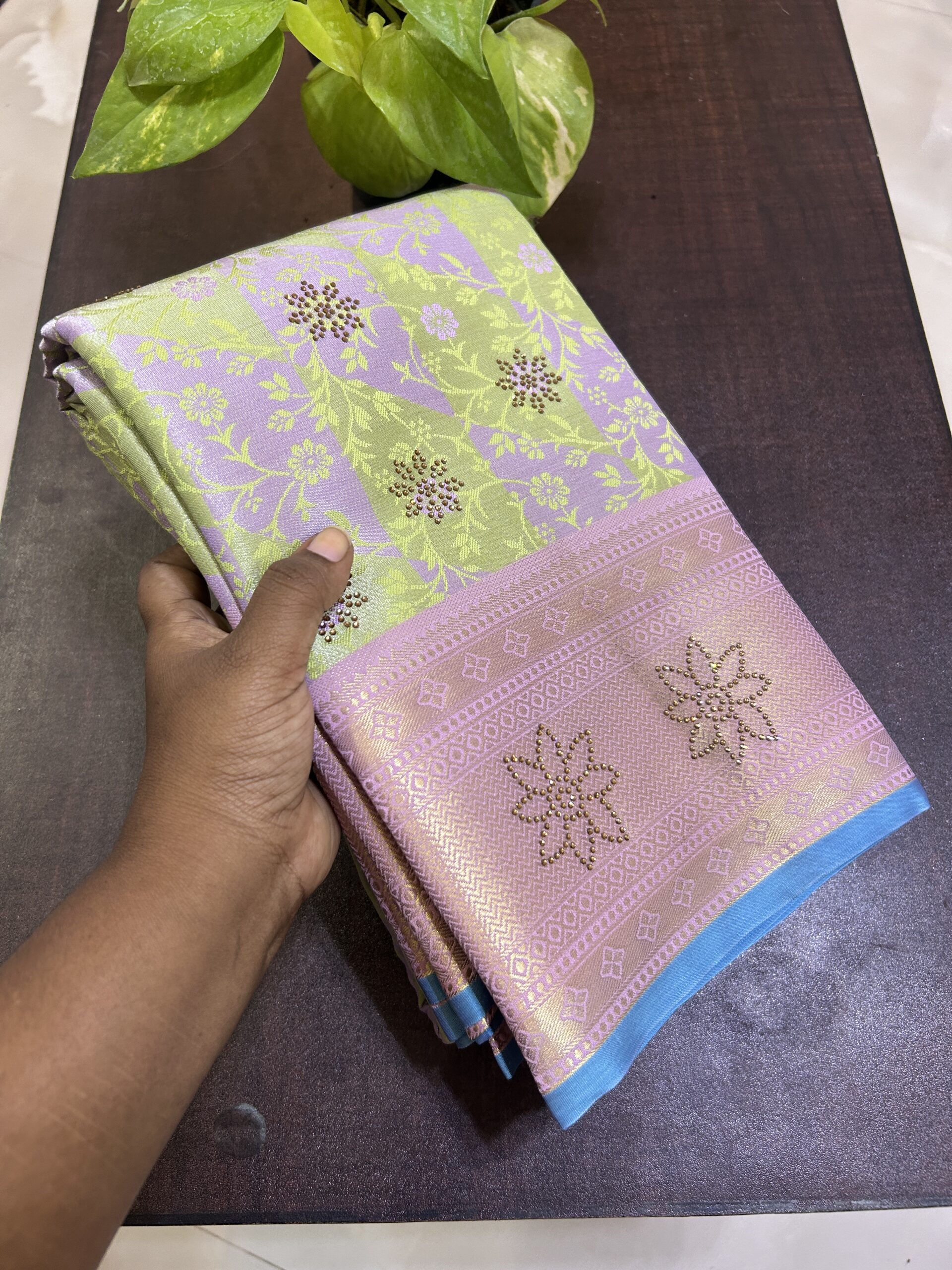 Stone tissue semi Kanchi ST056