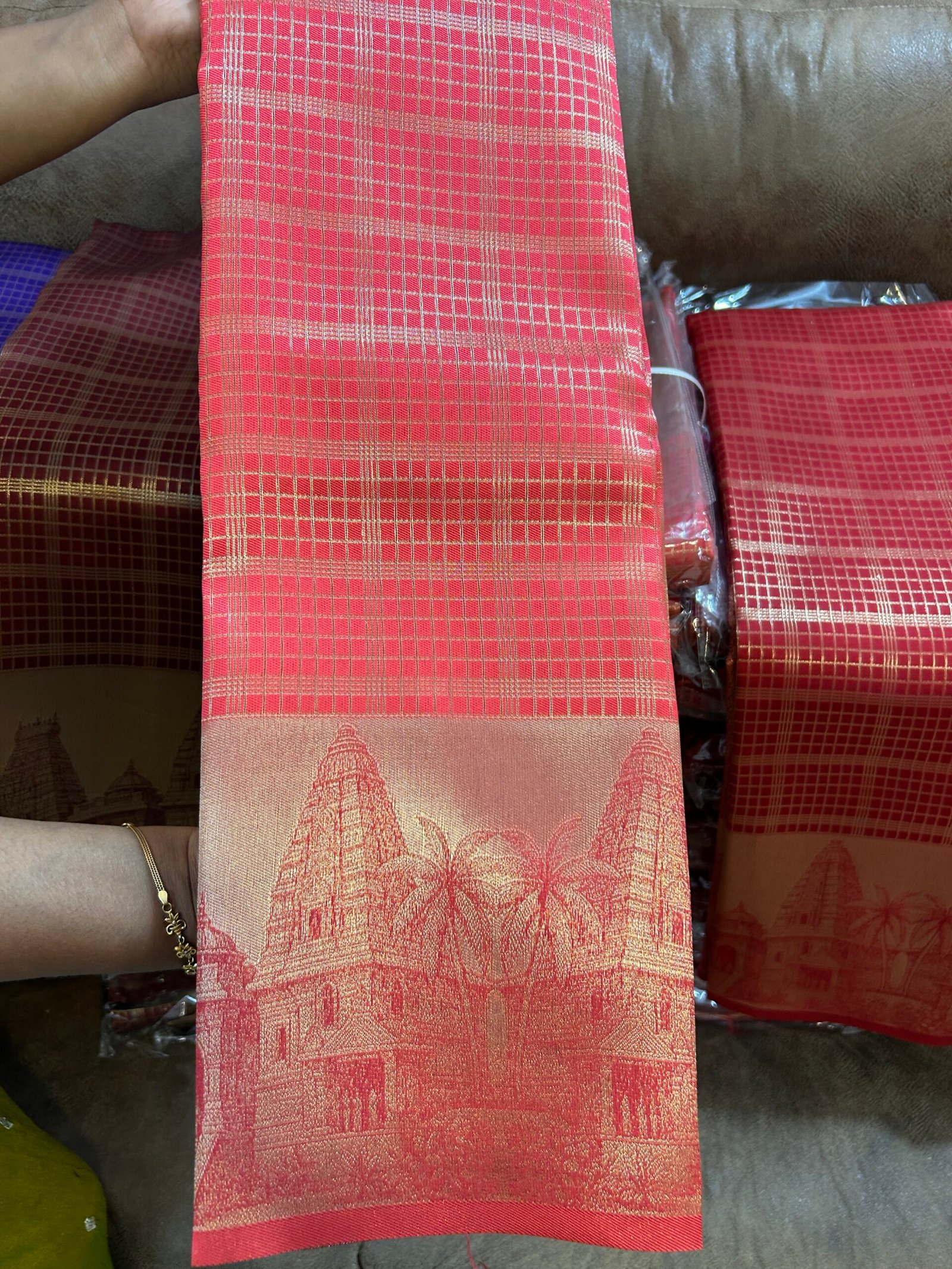 Rani Pinkish peach Gopuram DGH05