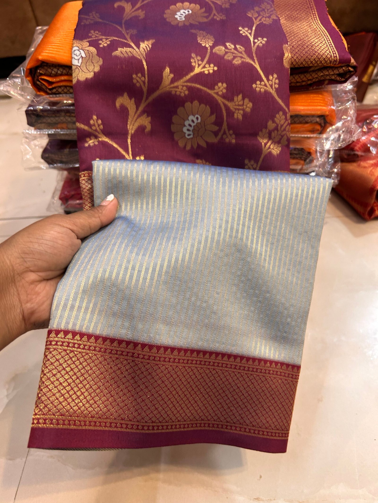 Vaira oosi floral half and half VRH05