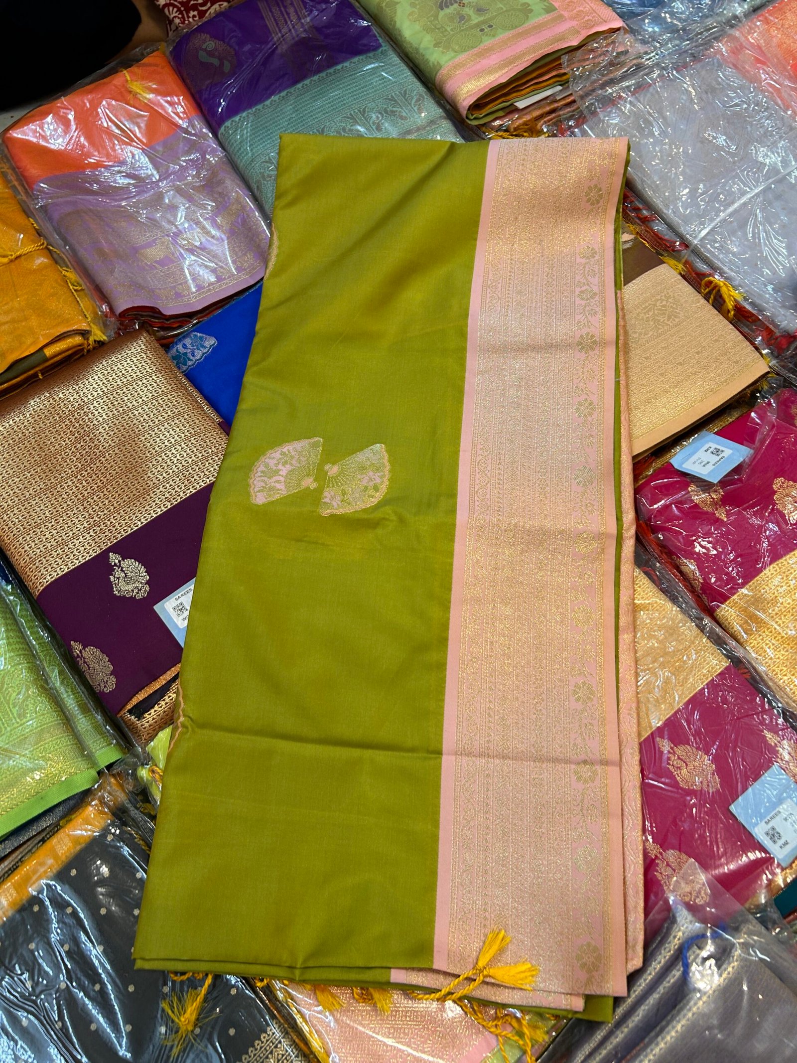 Matka Glaze silk