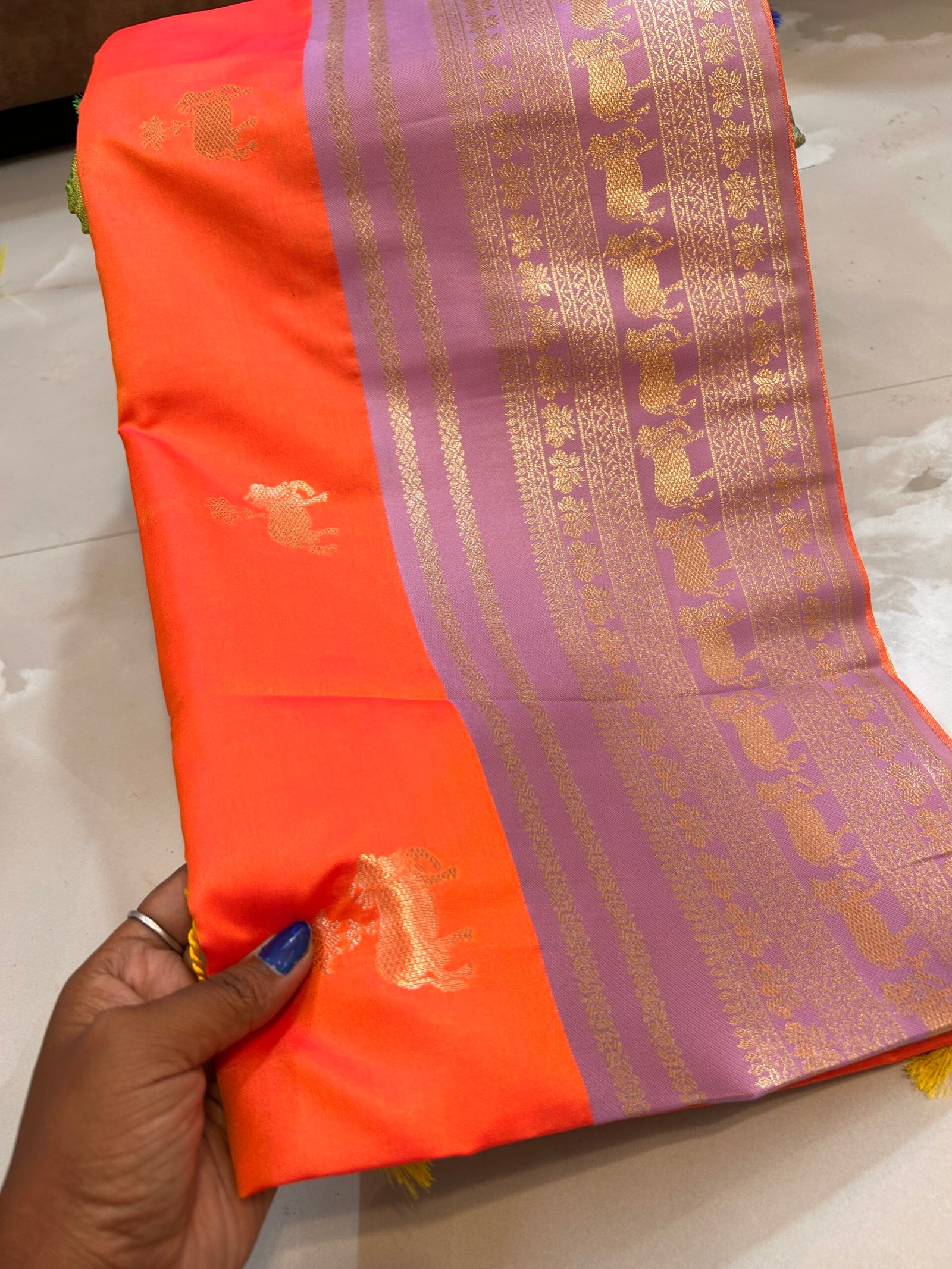 Pichwai Matka glaze silk - Image 4