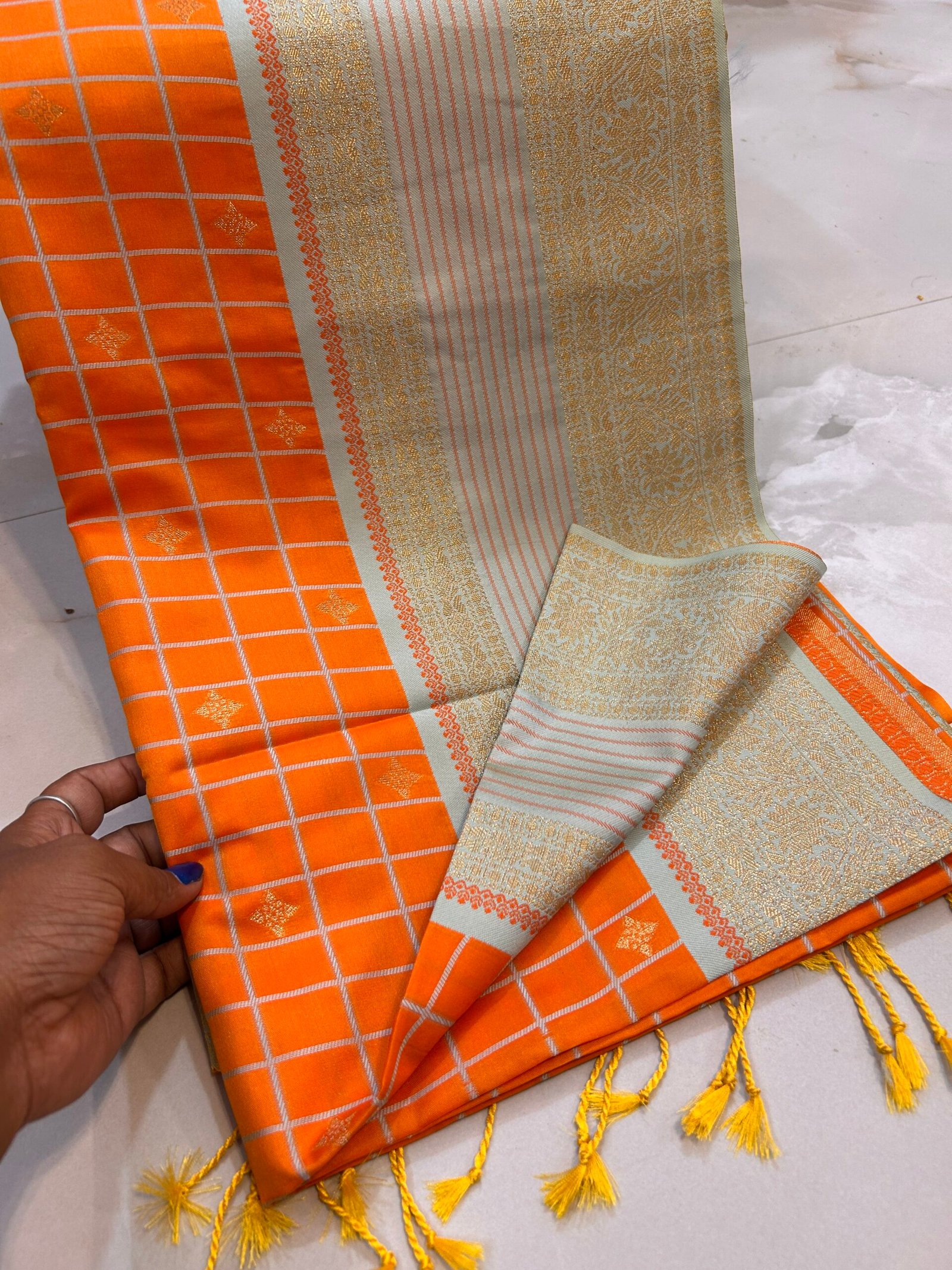 Tangerine Aqua Matka glaze silk - Image 3