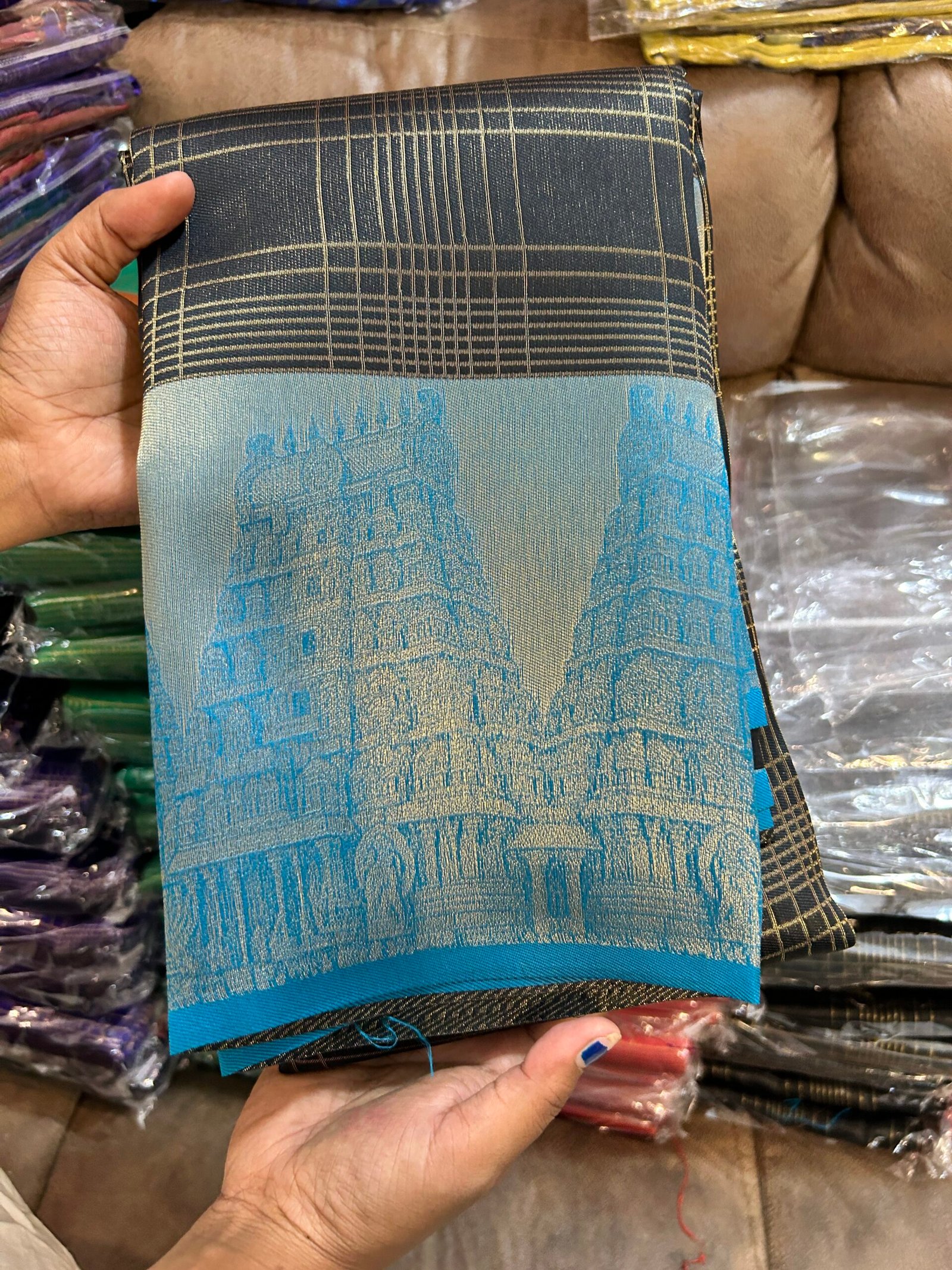 Jet Black powder blue Srirangam - Image 5