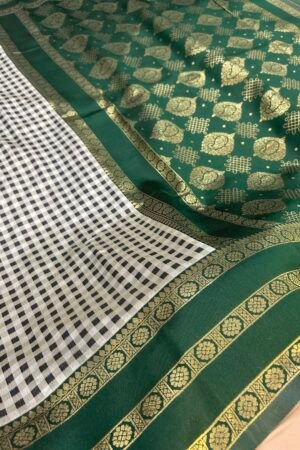 Emerald Green MADRAS KATTAM