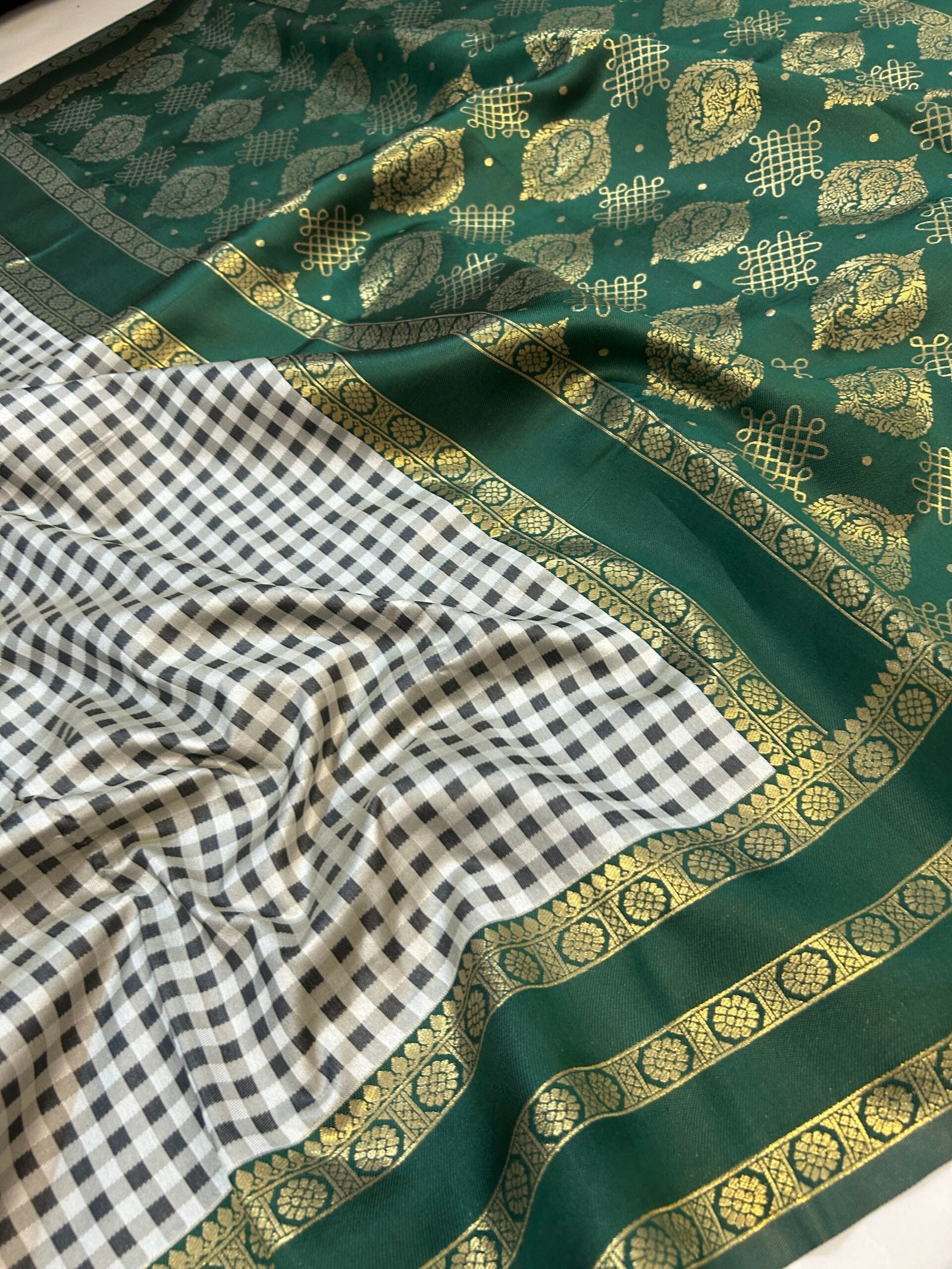 Emerald Green MADRAS KATTAM - Image 4