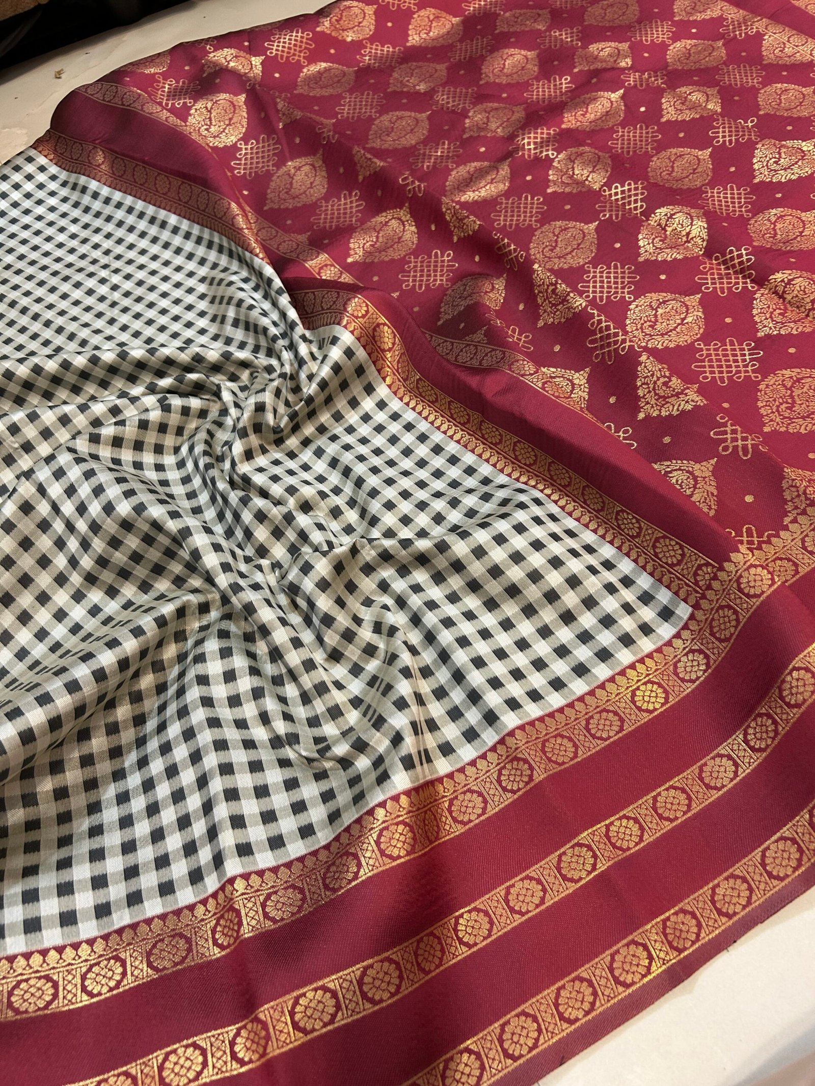 Arakku podi Maroon MADRAS KATTAM - Image 3
