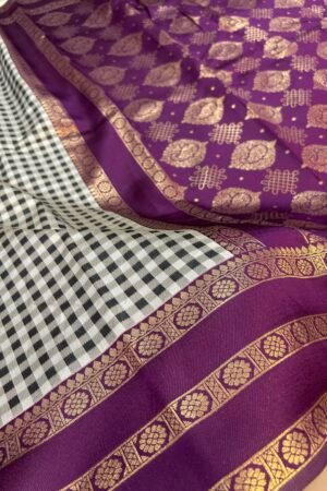 Burgundy MADRAS KATTAM
