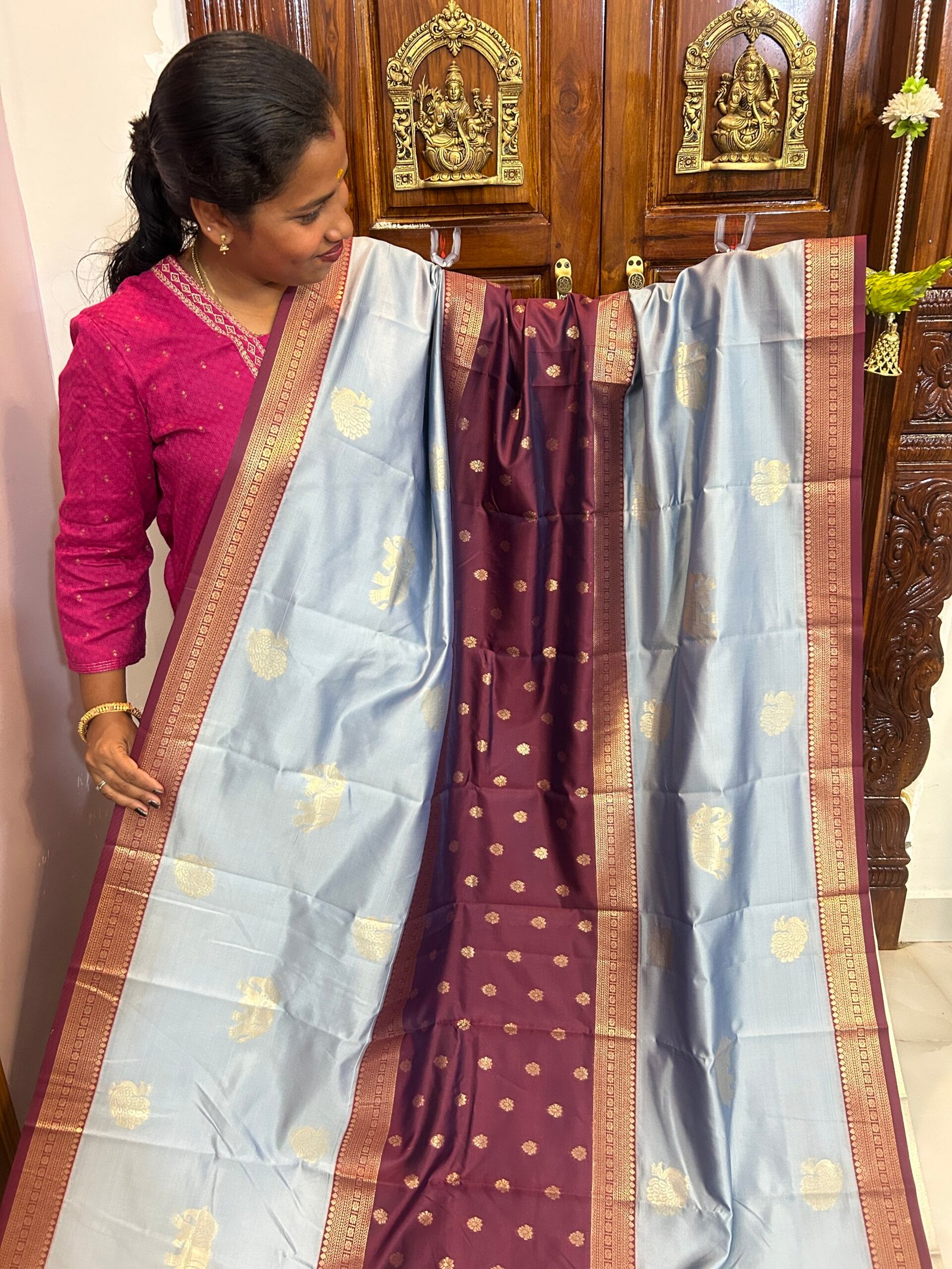 Dual shade Glacier Ice blue & Wine Muppagam