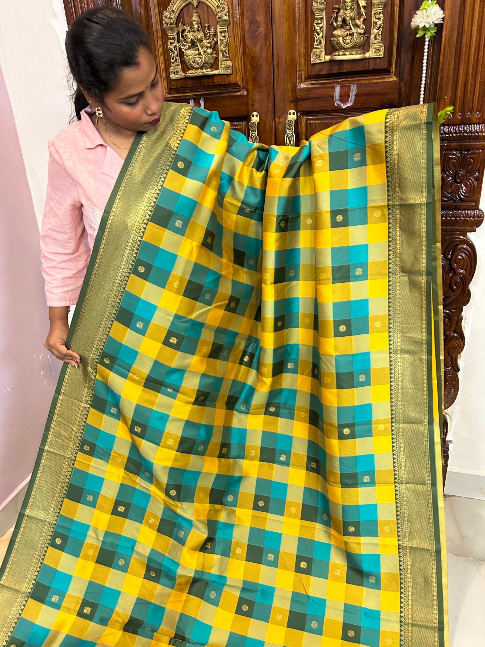 Paalum pazhamum Kora Muslin