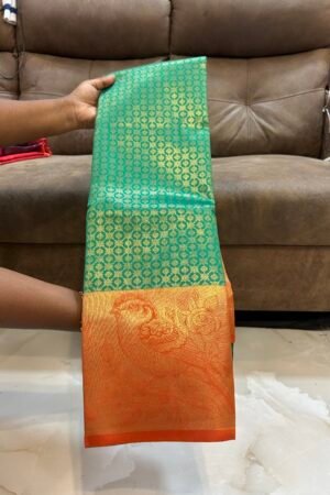 Green orange Plume & Petal