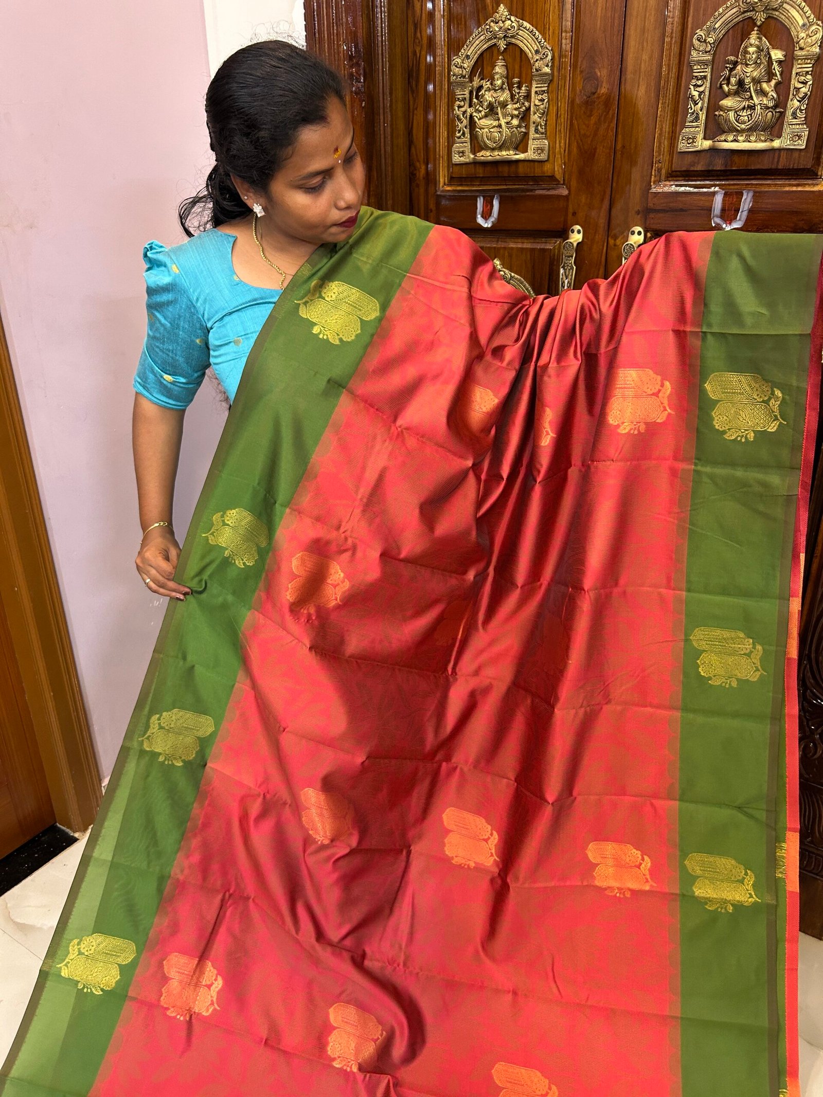 Soft Pochampally Cherry red pink & Elaichi green